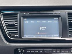 2017 Kia Carnival SLi YP MY18 Snow White Pearl