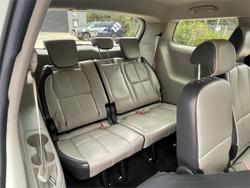 2017 Kia Carnival SLi YP MY18 Snow White Pearl