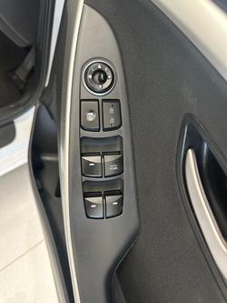 2015 Hyundai i30 Active GD3 Series II MY16 Polar White