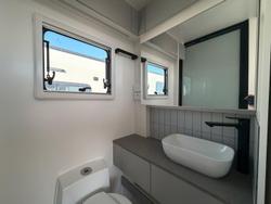 2026 Traveller Destination Track 20 Bunks My25