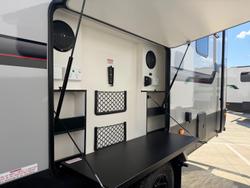 2026 Traveller Destination Track 20 Bunks My25