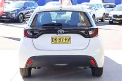 2024 Toyota Yaris Ascent Sport