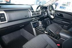 2024 Mitsubishi Triton GLS