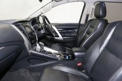 2019 Mitsubishi Pajero Sport Black Edition