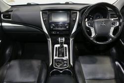 2019 Mitsubishi Pajero Sport Black Edition