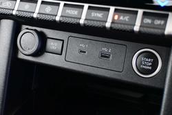 2025 Mitsubishi Triton GLS