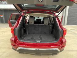 2018 Nissan Pathfinder Ti R52 Series II MY17 Cayenne Red