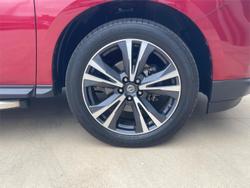2018 Nissan Pathfinder Ti R52 Series II MY17 Cayenne Red