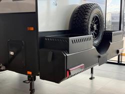 2025 JB Caravans Gator X 18' Fd Family