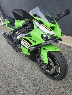 2025 Kawasaki Ninja ZX-6R ABS (636) Ninja Green