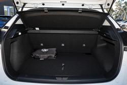 2026 MG MG4 Essence 64