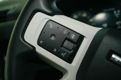 2025 Land Rover Defender 90 D250 S
