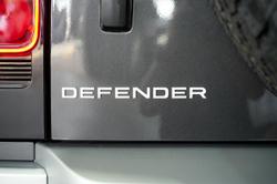 2025 Land Rover Defender 90 D250 S