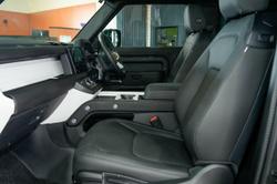 2025 Land Rover Defender 90 D250 S