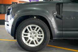 2025 Land Rover Defender 90 D250 S