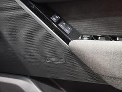 2024 Land Rover Range Rover Velar P400 Dynamic HSE
