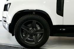 2025 Land Rover Defender 110 D350 X-Dynamic SE