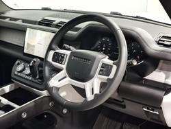 2025 Land Rover Defender 110 D350 X-Dynamic SE