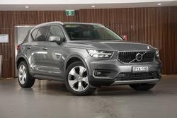 2018 Volvo XC40 T5 Momentum