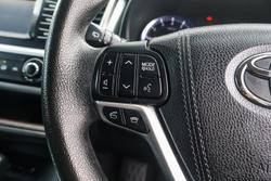 2015 Toyota Kluger GX