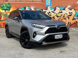 2024 Toyota RAV4 XSE