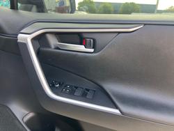 2024 Toyota RAV4 XSE
