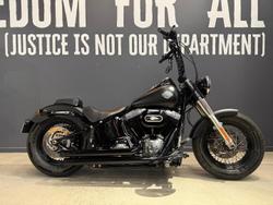 Harley-Davidson Softail Slim (fls)