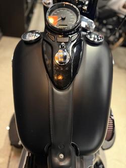 2013 Harley-Davidson Softail Slim (FLS) Softail Black