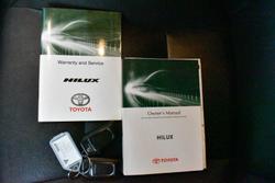 2015 Toyota Hilux SR5