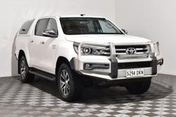 2015 Toyota Hilux SR5
