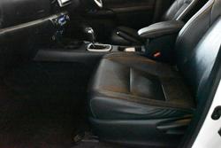 2015 Toyota Hilux SR5