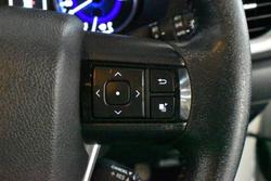 2015 Toyota Hilux SR5