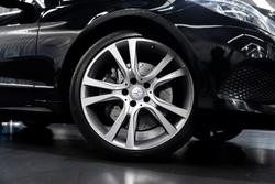 2013 Mercedes-Benz E-Class E400 A207 Obsidian Black
