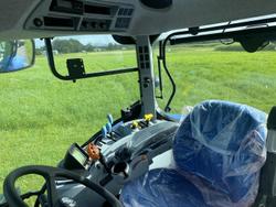 2025 New Holland T6080
