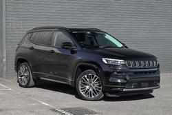 2024 Jeep Compass Summit e-Hybrid
