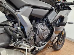 2025 Yamaha YZF-R7LA Black