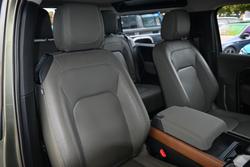 2023 Land Rover Defender 90 D250 S