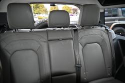 2023 Land Rover Defender 90 D250 S