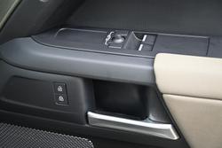2023 Land Rover Defender 90 D250 S