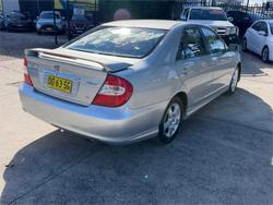 2004 TOYOTA CAMRY AZURA