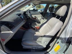 2004 TOYOTA CAMRY AZURA