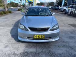 2004 TOYOTA CAMRY AZURA
