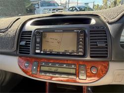 2004 TOYOTA CAMRY AZURA