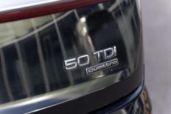 2020 Audi Q7 50 TDI S line