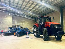 CASE IH Magnum 405