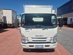 2022 Isuzu Trucks NNR 45 150 AMT Van and Lift
