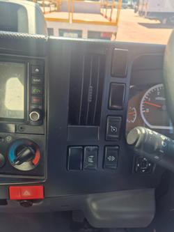 2022 Isuzu Trucks NNR 45 150 AMT Van and Lift