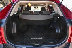 2022 Toyota RAV4 GXL