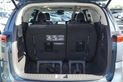 2022 Kia Carnival Platinum