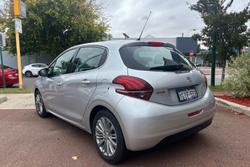 2016 Peugeot 208 Allure